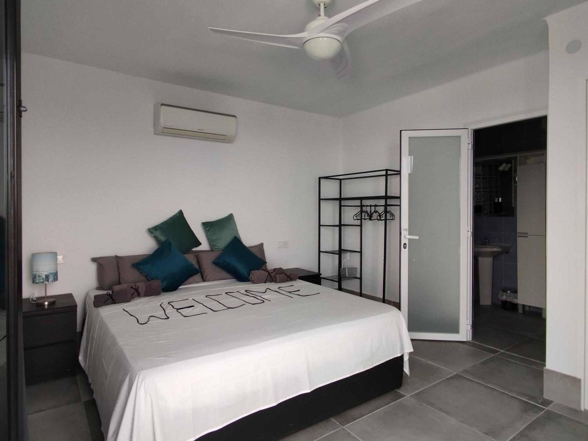 Pinar Suites Habitaciones Torremolinos Extérieur photo