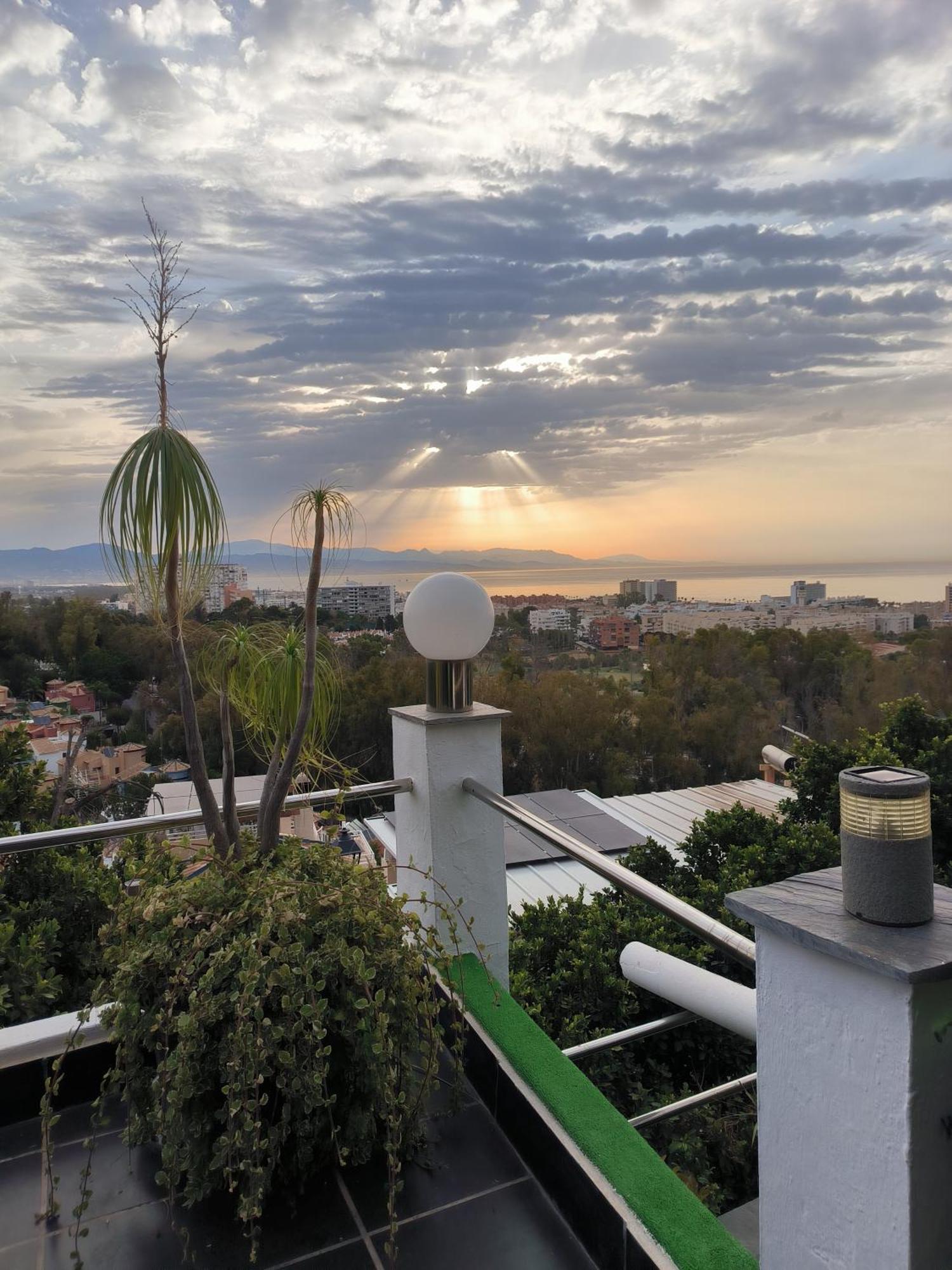Pinar Suites Habitaciones Torremolinos Extérieur photo